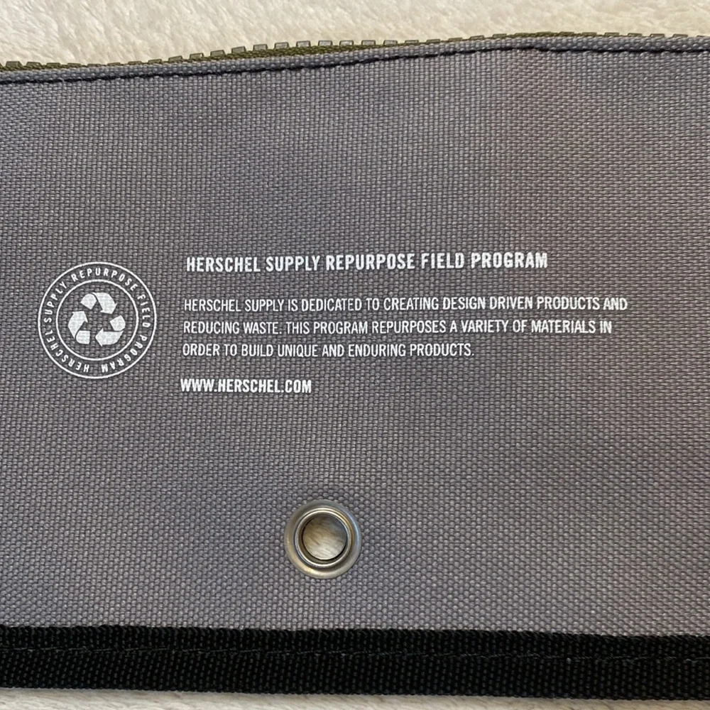 Herschel Supply gray zippered rugged pencil case bright yellow zipper NWOT